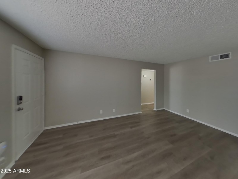 2_pc_Otka4iepKo_xUdTdofJrJ_layout_1