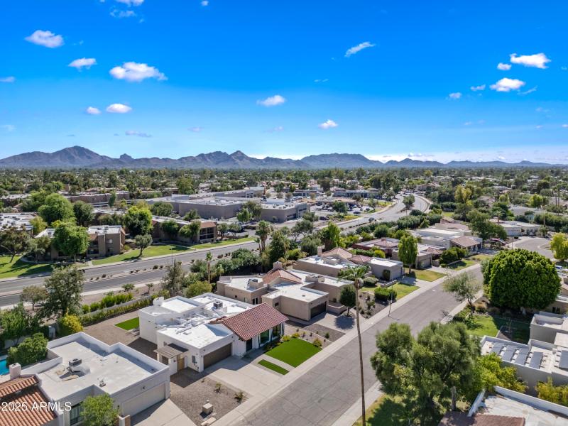 12-8313ETT-ocupix-SS