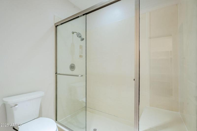 30-web-or-mls-Linda-30