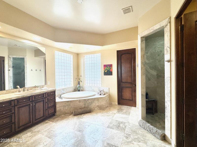 Primary Suite Bath