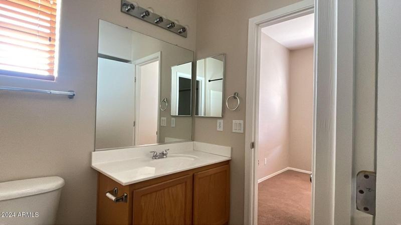 5f15ccb4-1f75-498f-8c96-5c03dd676073