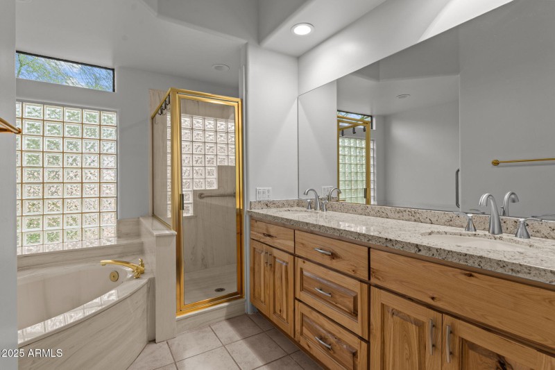 23-web-or-mls-DSC09102