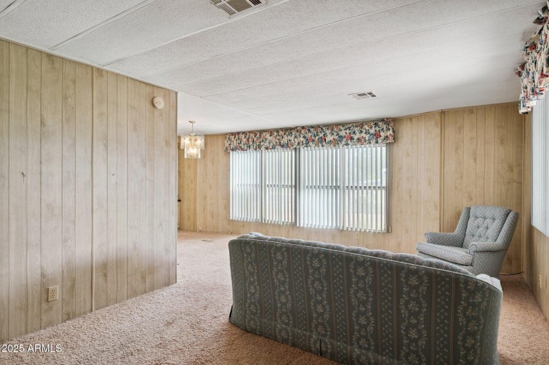 4-web-or-mls-2230-n-silverton-st