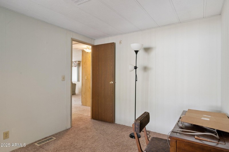 16-web-or-mls-2230-n-silverton-st