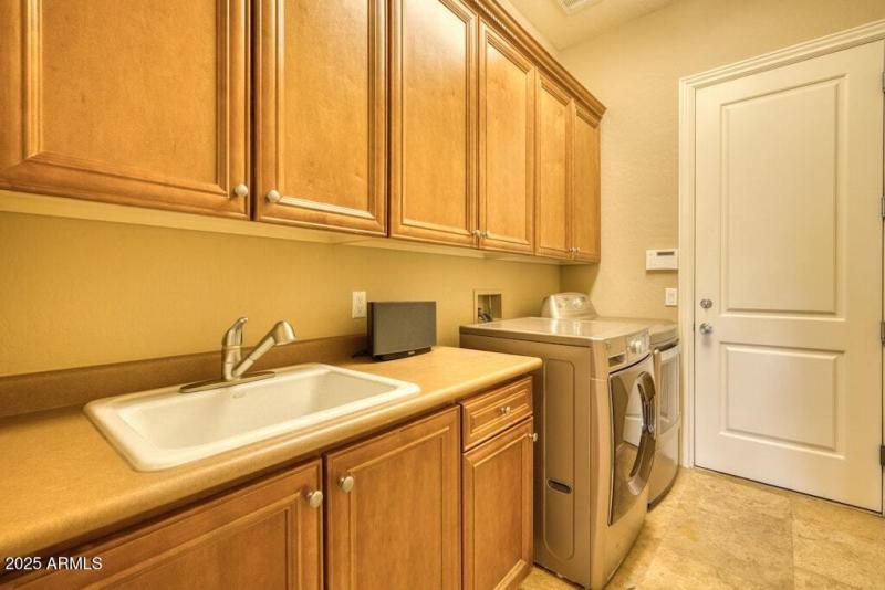 Laundry w Entrance to Garage