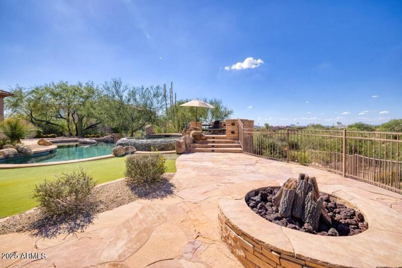 Fire pit for Cool Desert Nights