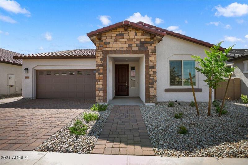 04-24973 North 172nd Drive 4