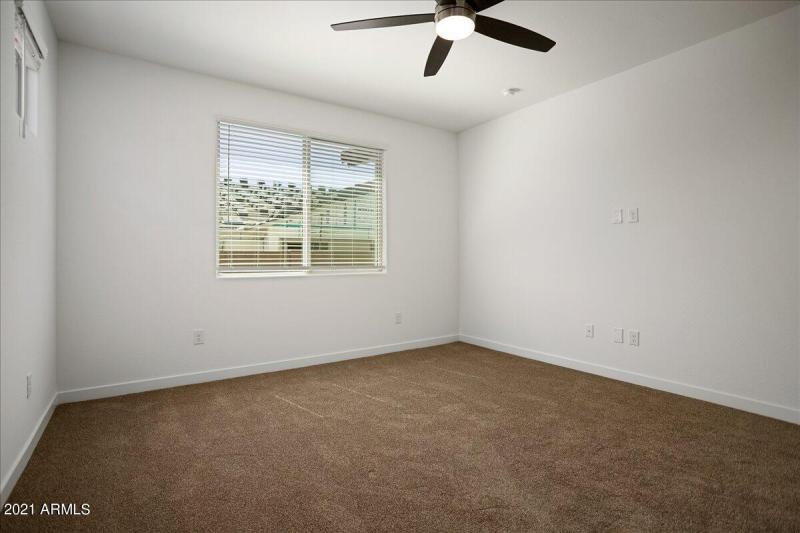 18-24973 North 172nd Drive 18