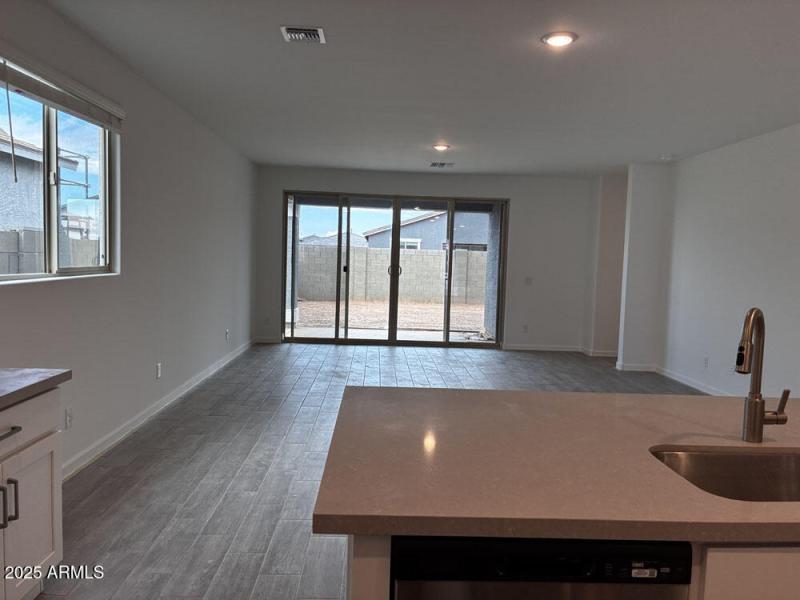 006 Dining room and Living room