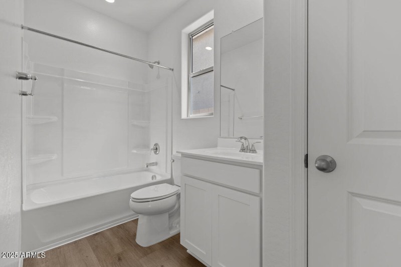 KBPHX_MIR_DesertOasis-Lot141_8565_1-1200