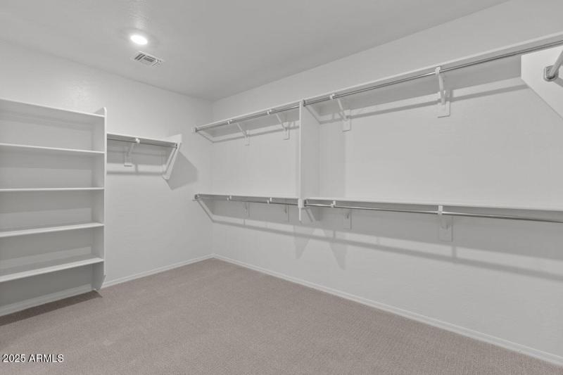 KBPHX_MIR_DesertOasis-Lot141_8640-1200