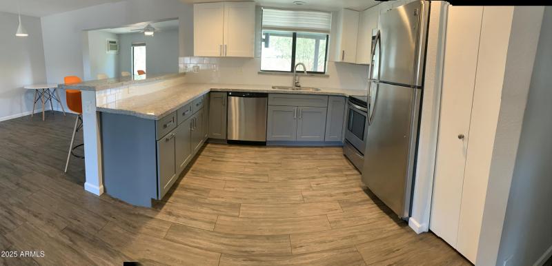 D6CC7D59-0EE2-46D9-A4F8-44D40EA0102C