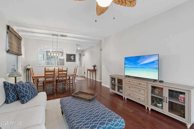 10-print-W Cardinal Dr-S1110-007