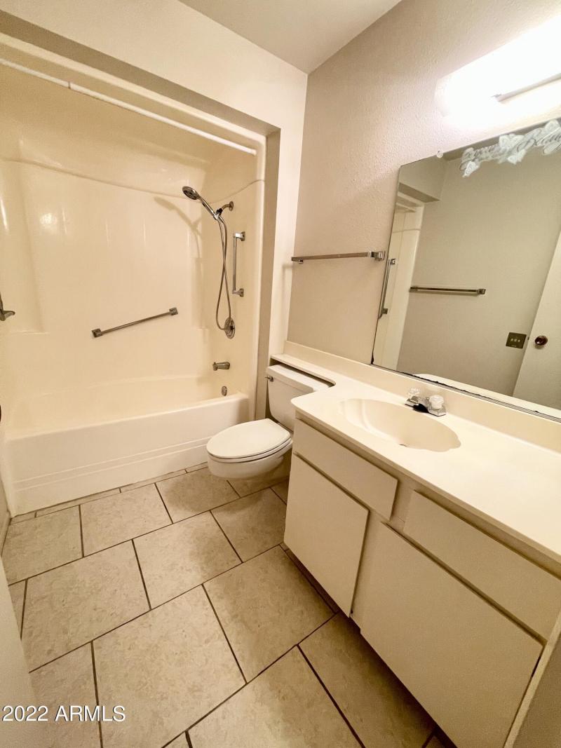 B4A0CDD8-2D6A-4FE0-A65F-BD097CC68EE2