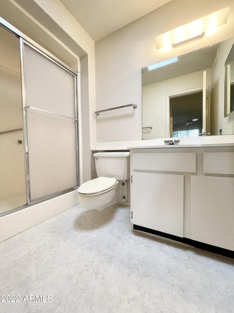 4F7B6728-C9CA-4E42-B695-1D64EC8EF496