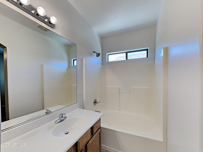 1005747.10938 W MANZANITA DRIVE_5