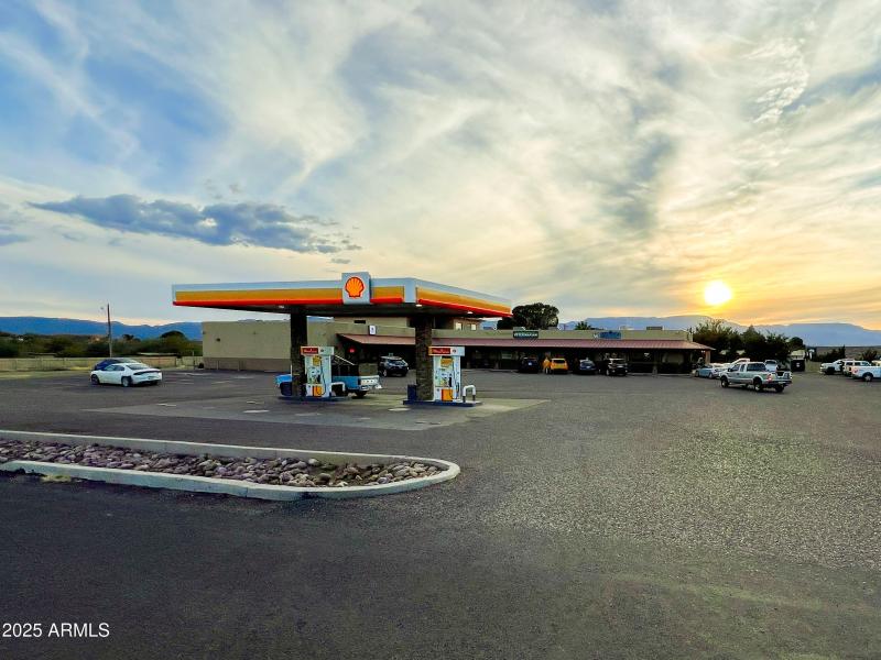 Shell Station