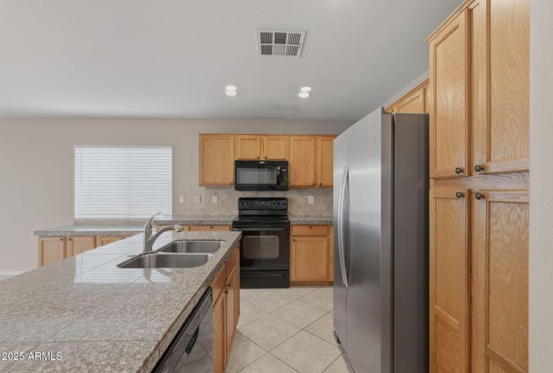 22-web-or-mls-Pima -22