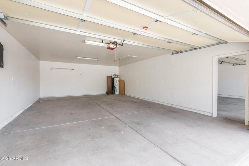 Garage West empty view