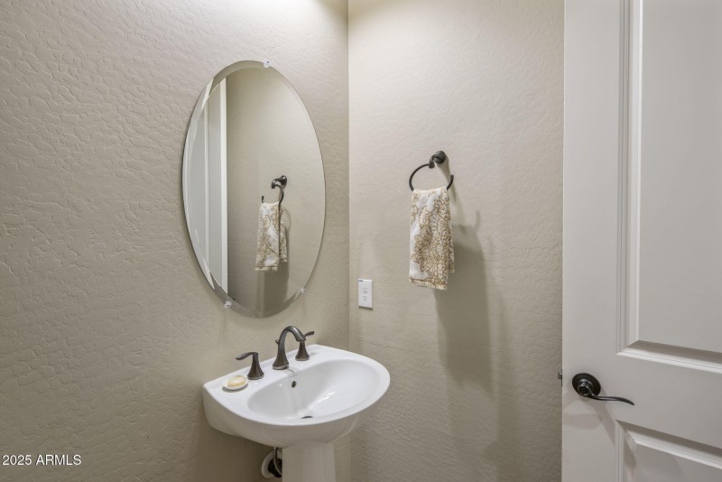 58-web-or-mls-D46A2165