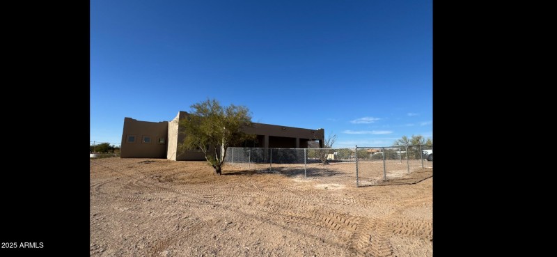 Screenshot_20251014_051811_Messages