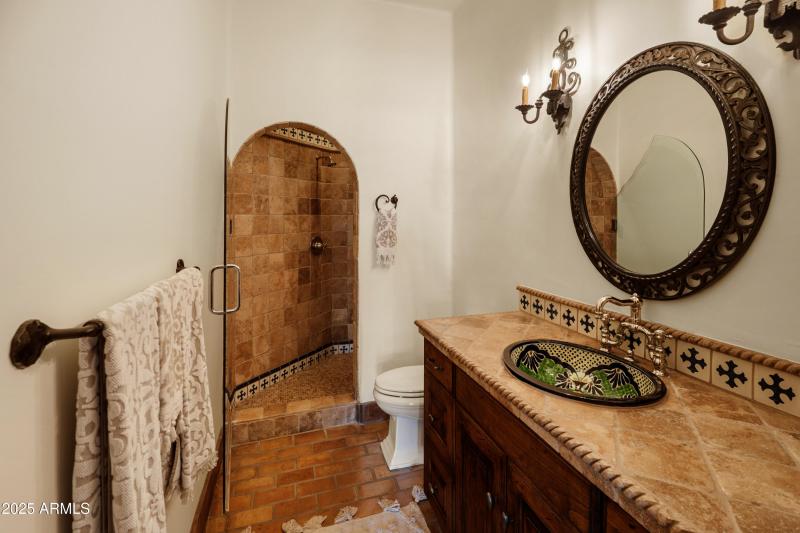 BEDROOM 3 ENSUITE BATH