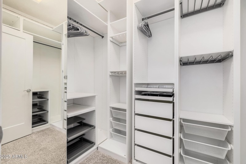 Walk in Closet
