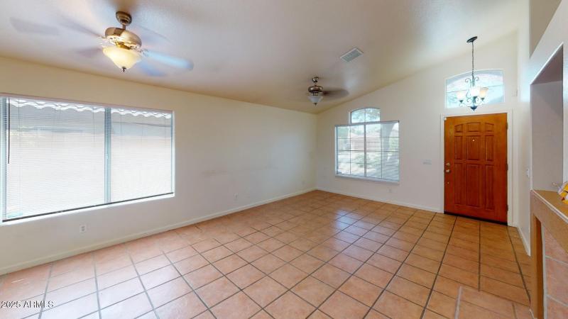 483-w-encinas-st-unfurnished