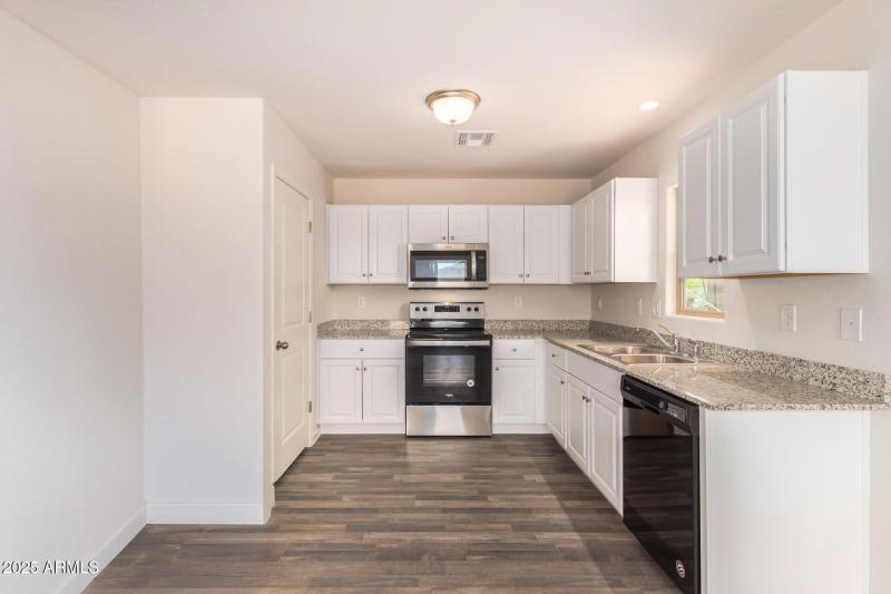 20220714164206786578000000-o-1