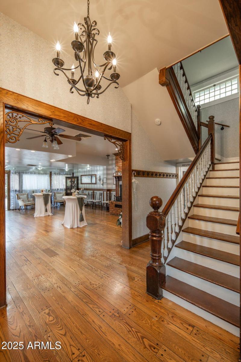 1-web-or-mls-2516-willow-creek-rd