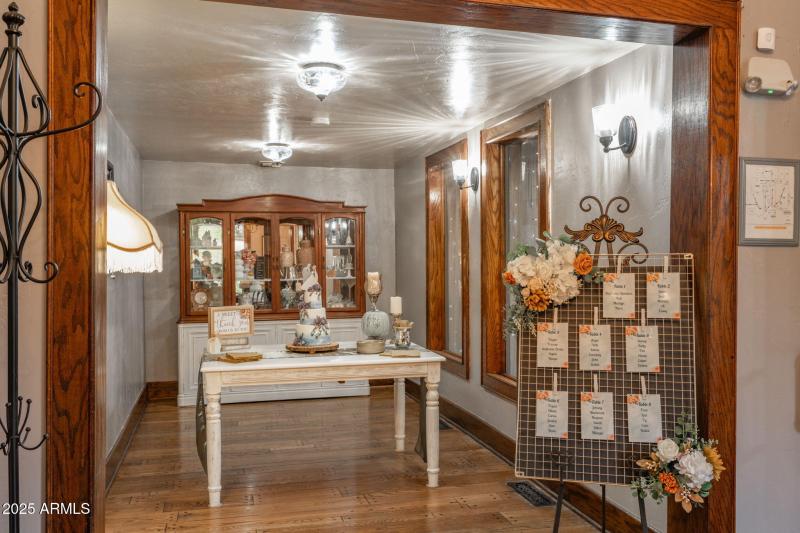 21-web-or-mls-2516-willow-creek-rd