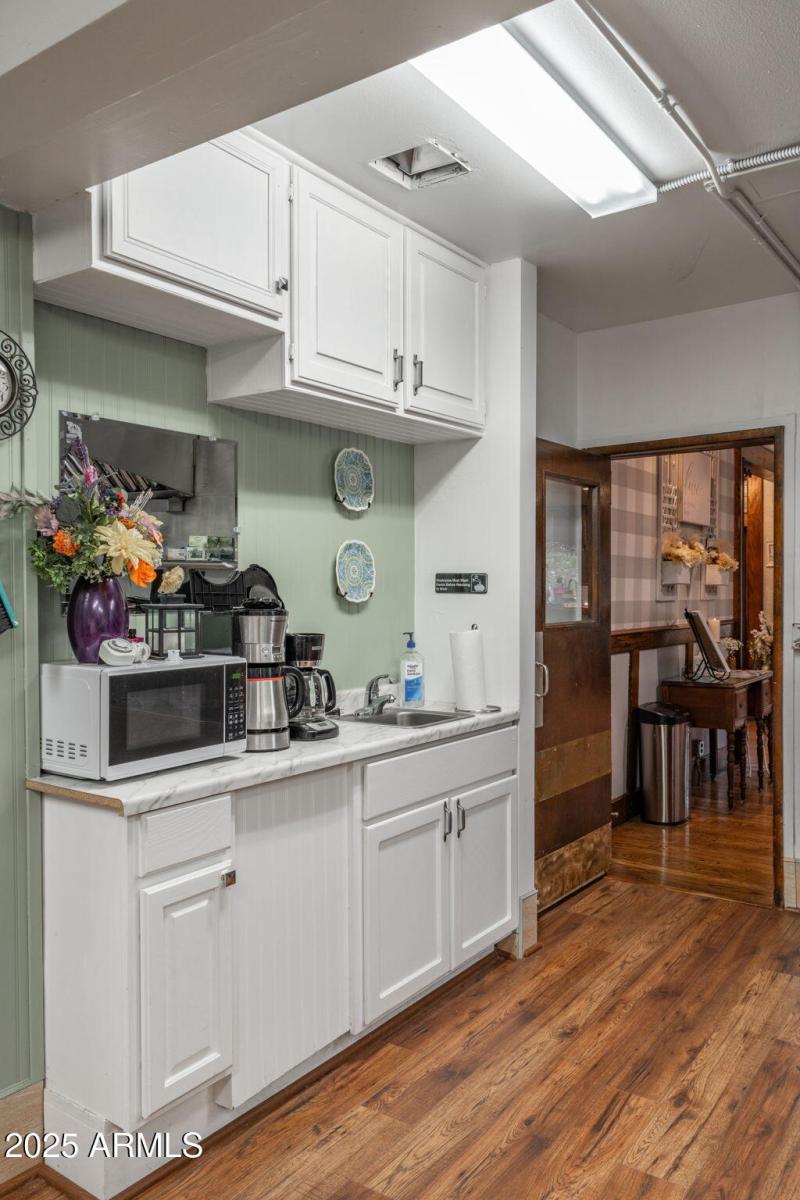 99-web-or-mls-2516-willow-creek-rd