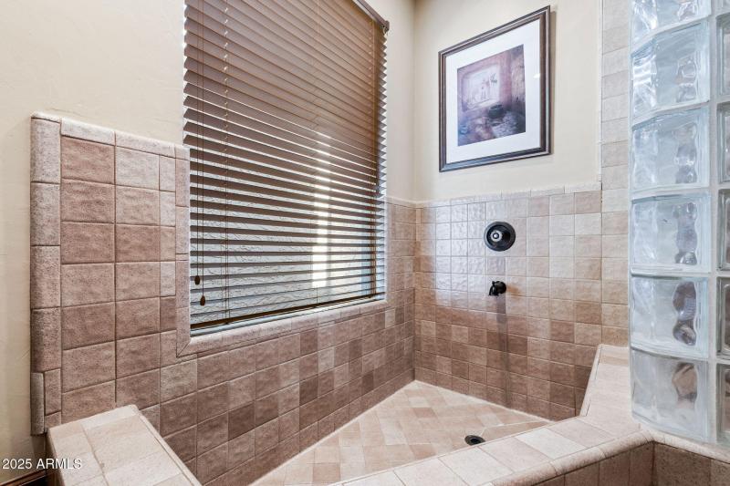 040__Del Monte Villa