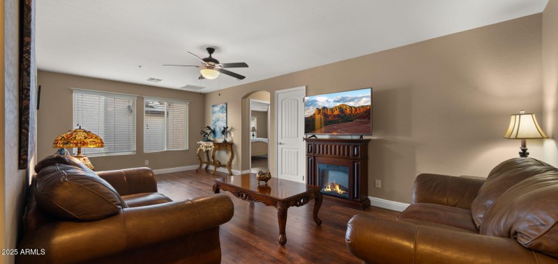 35-web-or-mls-Upstairs Loft4