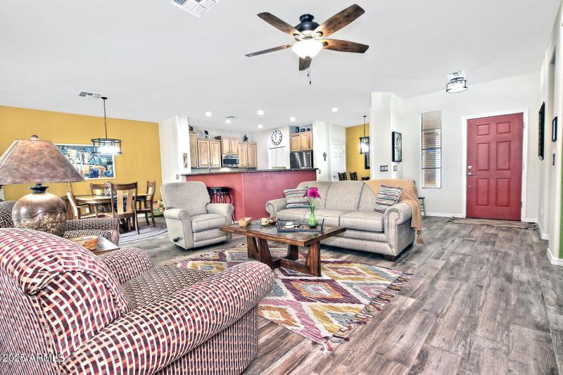 3687 N Princeton Ct Florence-large-010-0