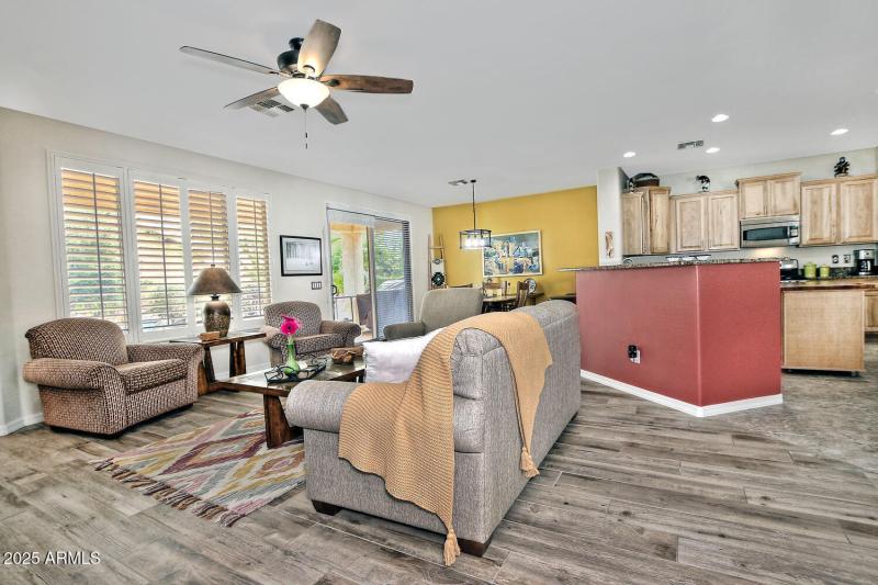 3687 N Princeton Ct Florence-large-011-0