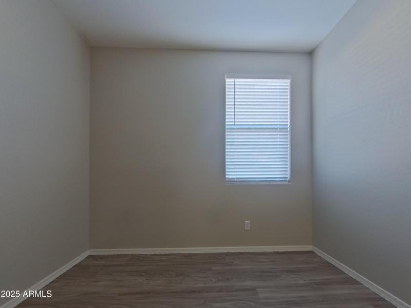 12_pc_UBJOIsChLI_06sccAzDXj_layout_1