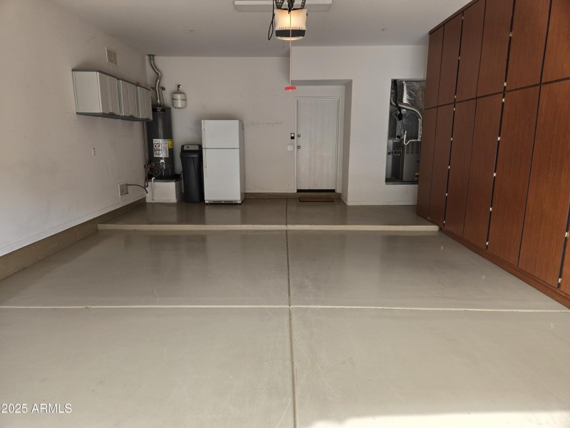 Swofford 7445 E Eagle Crest #1143 Garage