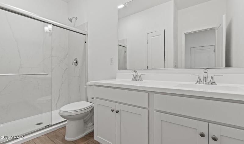 MR Lot #64 Hall Bath Two (Large)