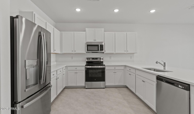 MR Lot #65 Kitchen 3 (Large)