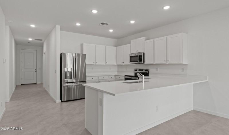 MR Lot #65 Kitchen 2 (Large)