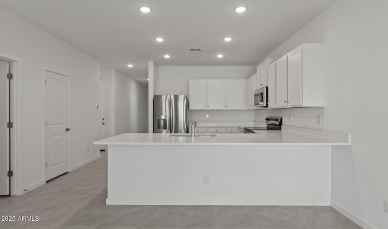 MR Lot #65 Kitchen (Large)