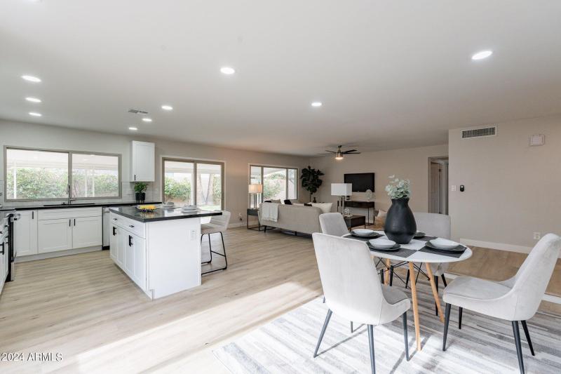 15-web-or-mls-Jolla-HD-15