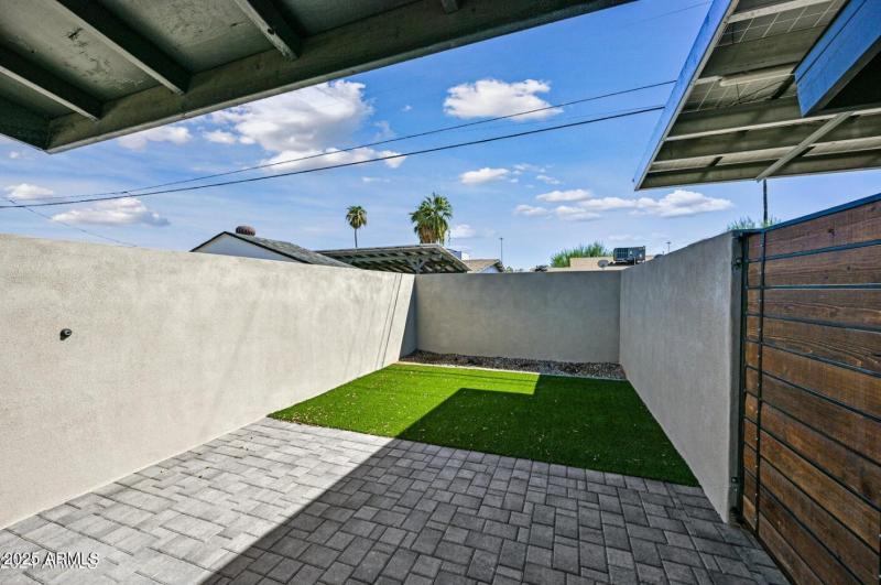 Screenshot 2025-10-14 130449