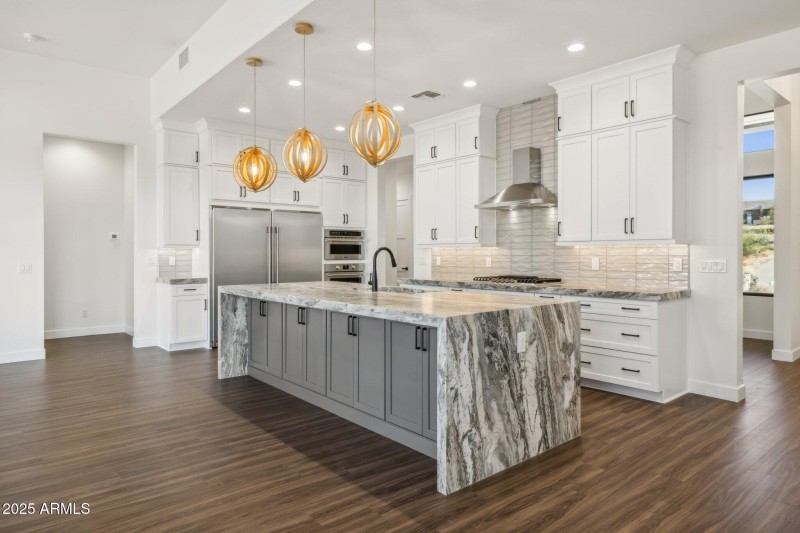 Example - Waterfall Edge