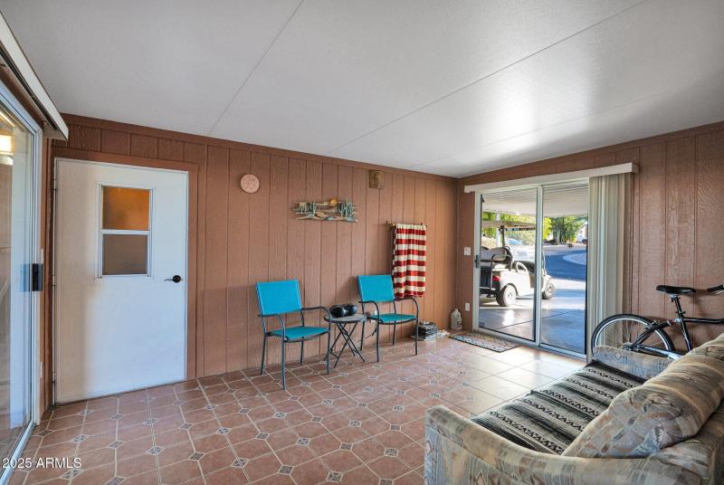 AZ Room with Dual Sliders