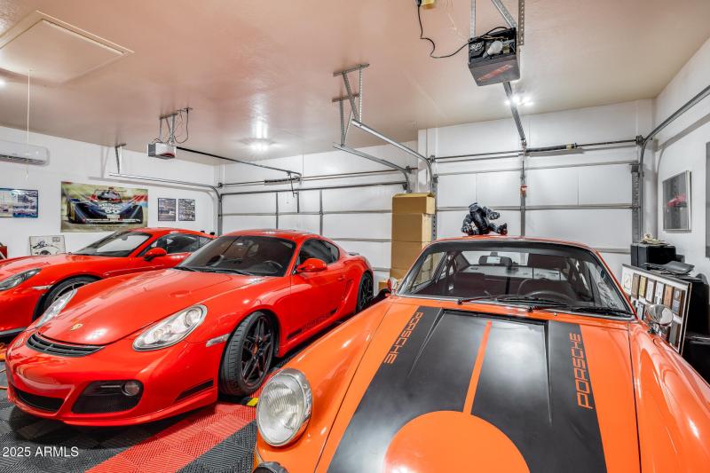 Air Conditioned Garage