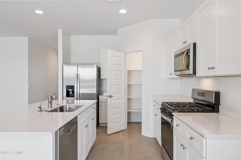 12-print-46431-w-lander-ln-lot-307