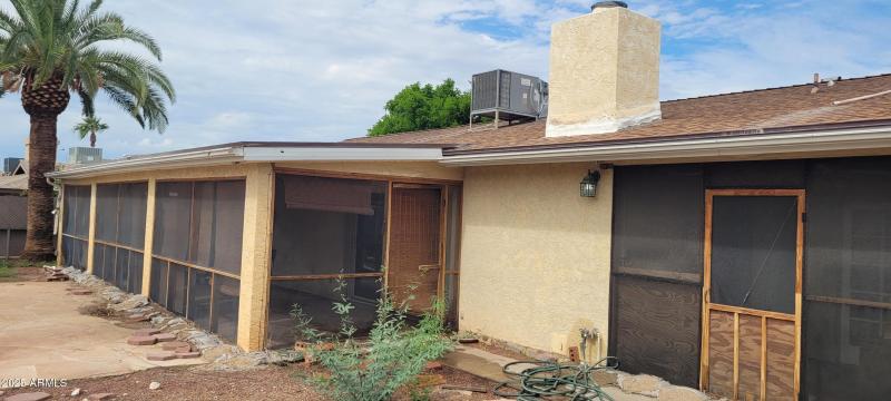 Back of Home/Screened-In Arizona Room