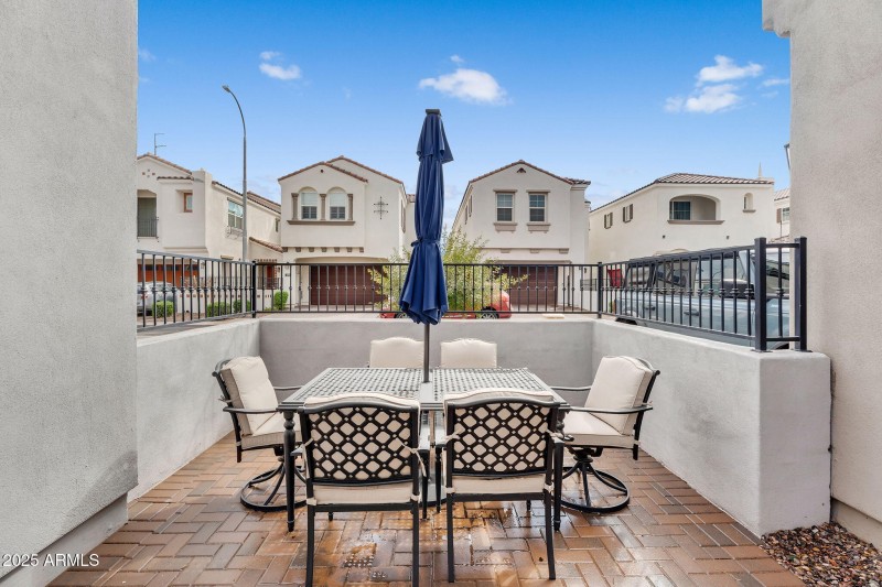 42-web-or-mls-Raleigh-36